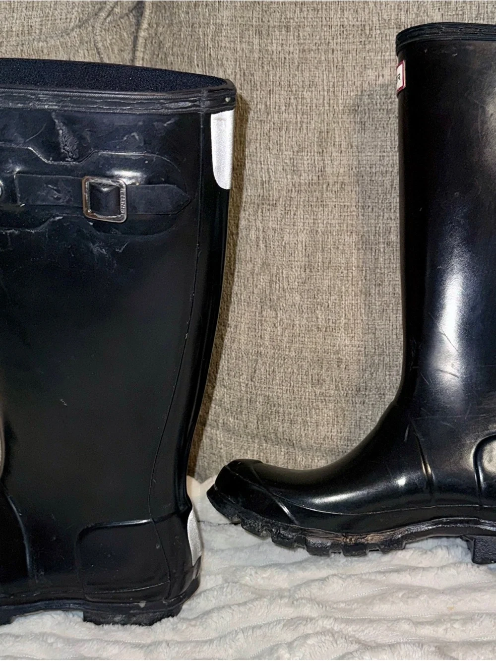 HUNTER Kids Black Gloss Tall Rain Boots Women’s Size 6 / Boys Size 5